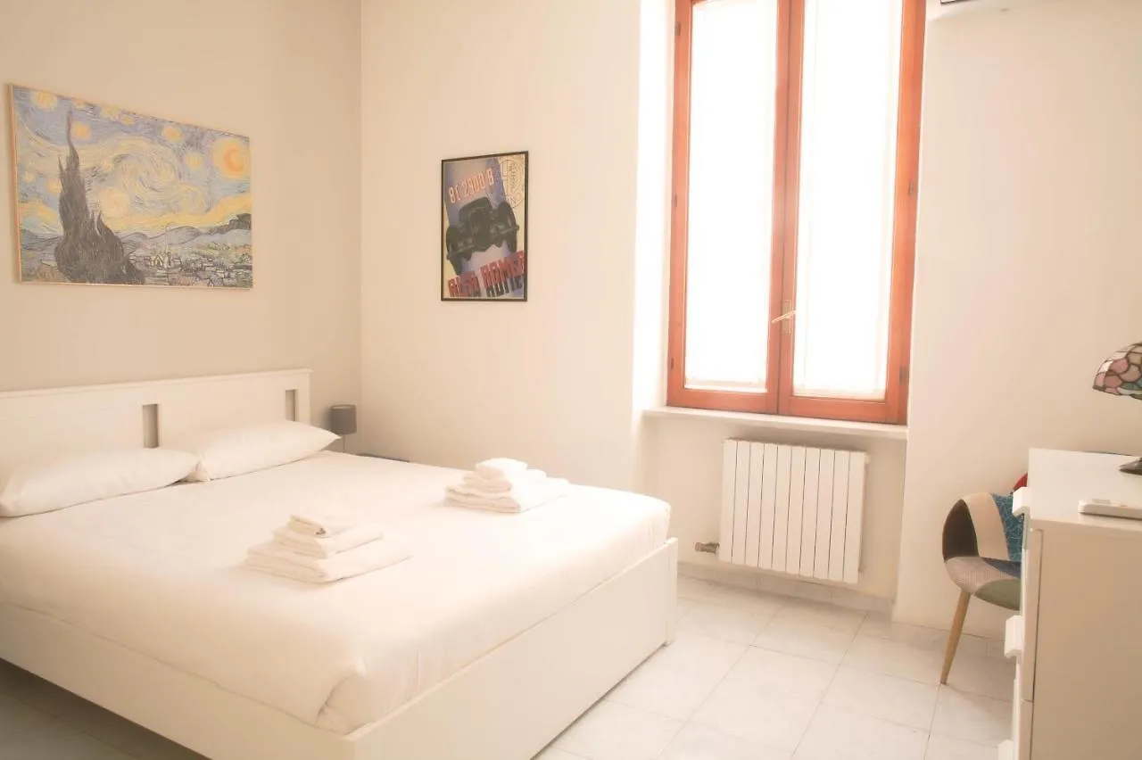 Bnbutler - Farini - Beautiful One Bedroom Apartment - Central Milan 0*,  Italy