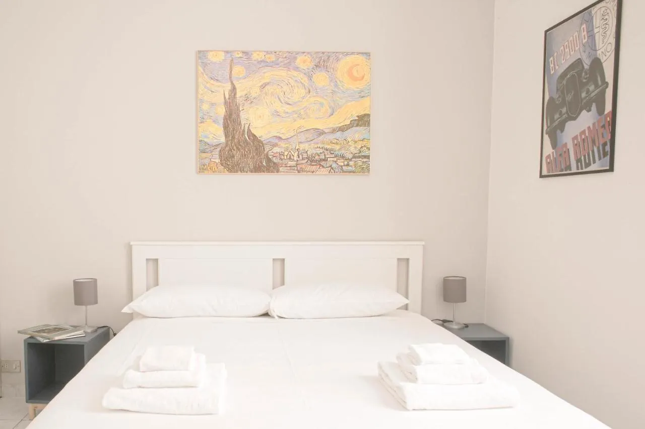 Bnbutler - Farini - Beautiful One Bedroom Apartment - Central Милан Италия
