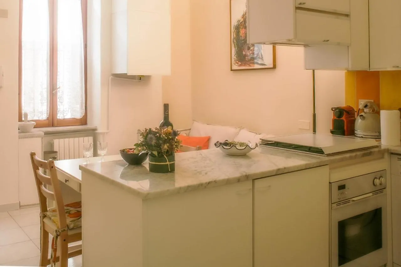 Bnbutler - Farini - Beautiful One Bedroom Apartment - Central Милан 0*,