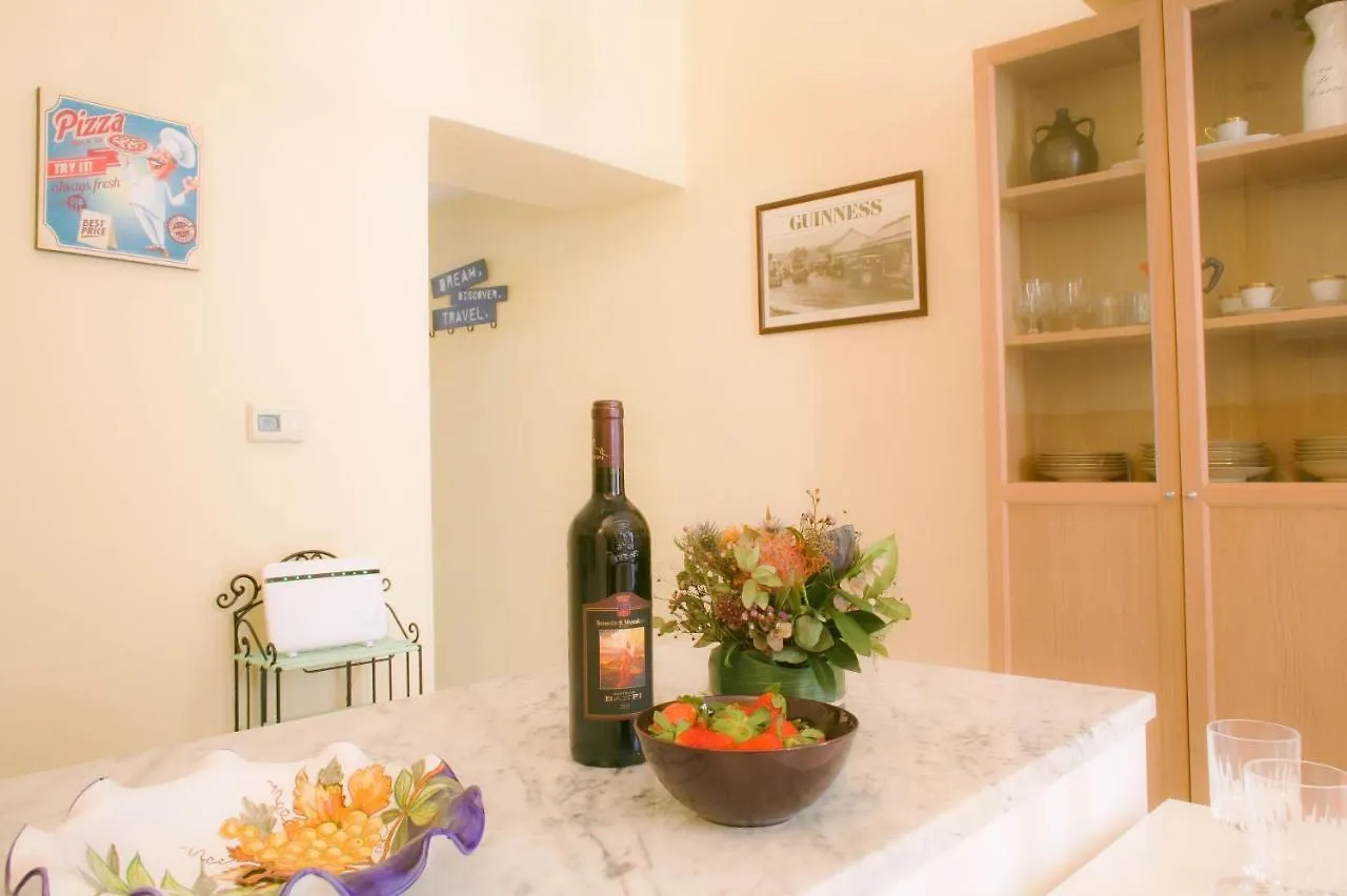 Bnbutler - Farini - Beautiful One Bedroom Apartment - Central Милан
